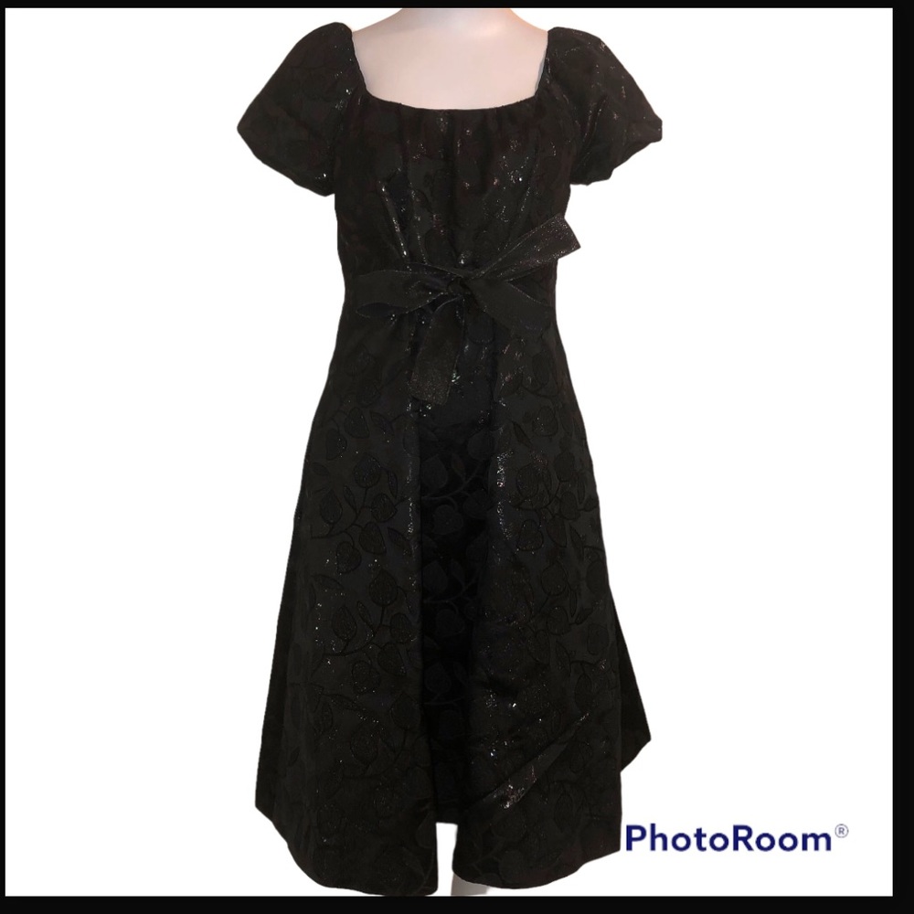 Moschino Cheap And Chic Black Brocade
Mini dress Size 6 EUC
